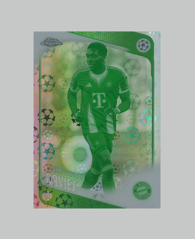 Topps Chrome UCC 2025-26 Alphonso Davies Night Vision