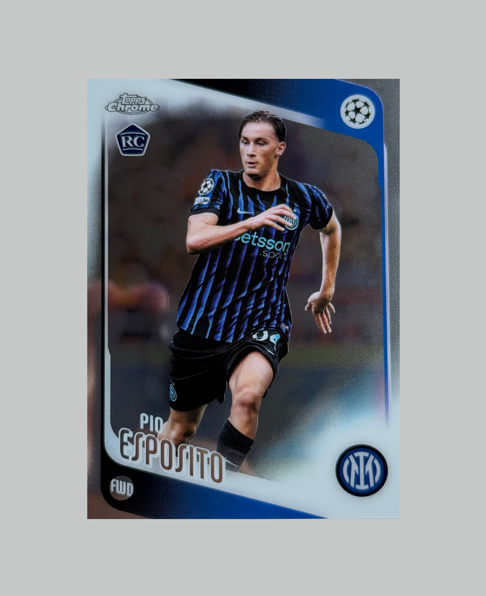 Topps Chrome UCC 2025-26 Pio Esposito (RC)