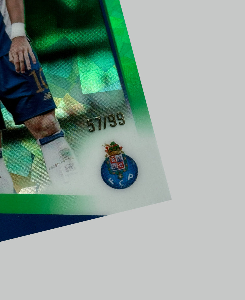 Topps Chrome UCC 2025-26 Gabri Veiga 57/99 Sapphire