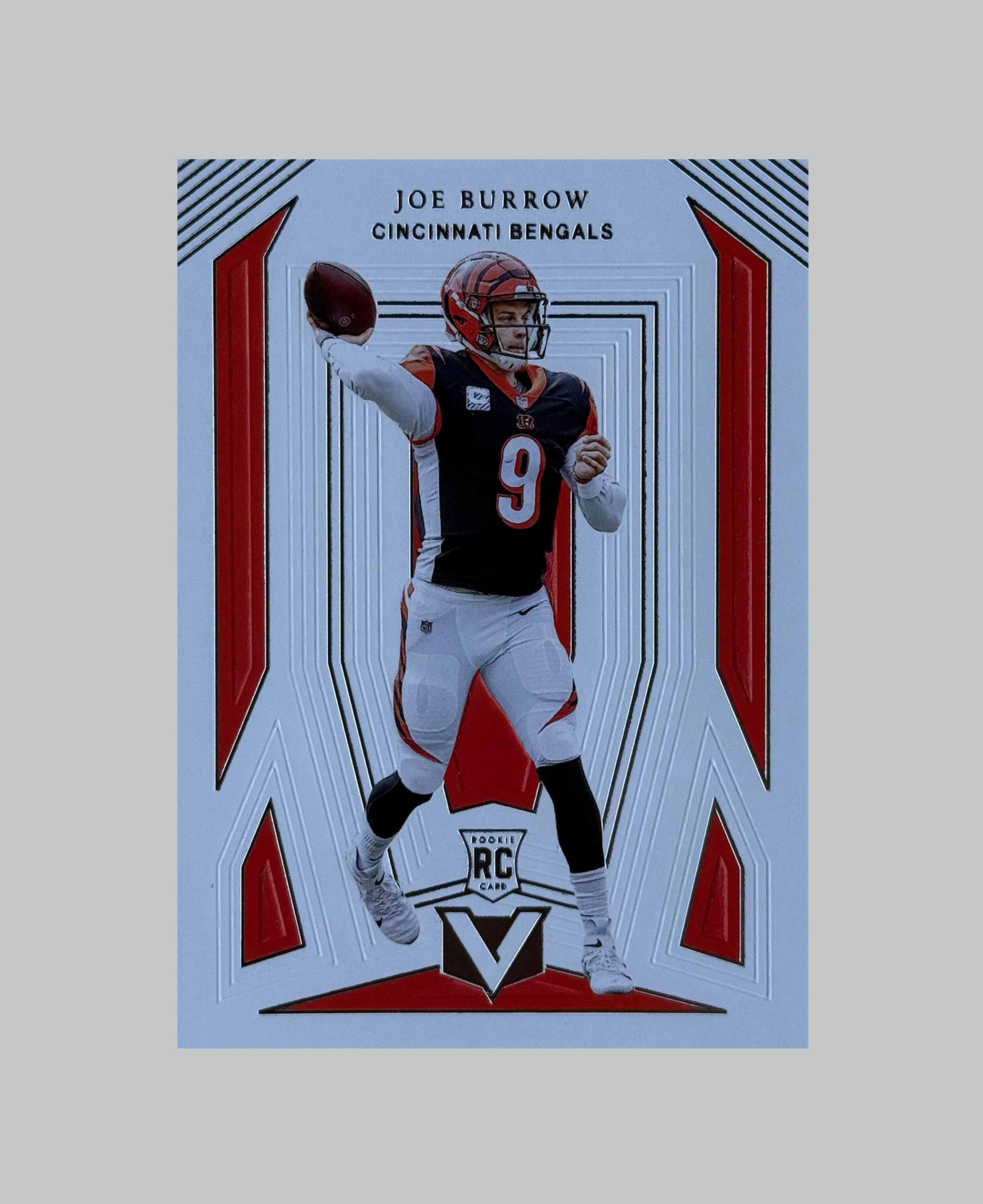 Panini Chronicles 2020 Joe Burrow (RC)